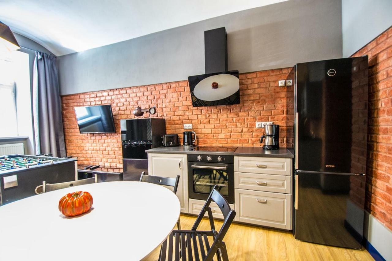 3Bdr Ruterra Apt With Table Football Prag Exterior foto